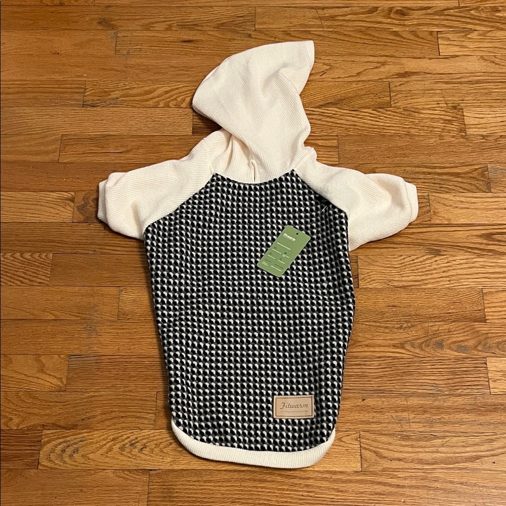 Houndstooth Dog Hoodie - Black & Vanilla